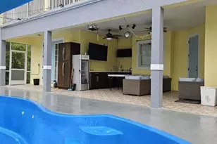 915 Barbara Ct, Lehigh Acres, FL 33974 - Photo 11