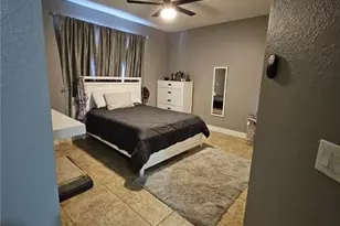 915 Barbara Ct, Lehigh Acres, FL 33974 - Photo 19