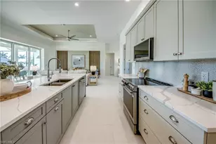 3935 SW 17th Pl, Cape Coral, FL 33914 - Photo 15