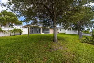 1418 SW 11th Pl, Cape Coral, FL 33991 - Photo 37