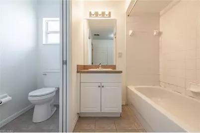 1418 SW 11th Pl, Cape Coral, FL 33991 - Photo 23