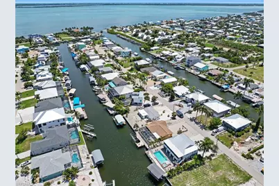 2456 Sycamore St, Saint James City, FL 33956 - Photo 27