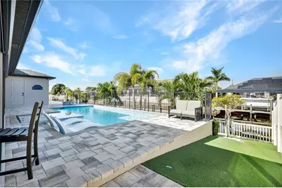 1909 SE 14th St, Cape Coral, FL 33990 - Photo 41