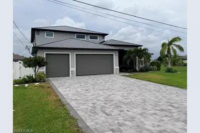 1909 SE 14th St, Cape Coral, FL 33990 - Photo 3