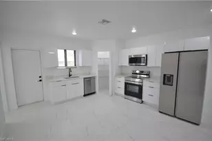 2132 Barker Blvd, Fort Myers, FL 33916 - Photo 15