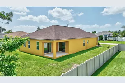 1913 SW 26th Ter, Cape Coral, FL 33914 - Photo 25