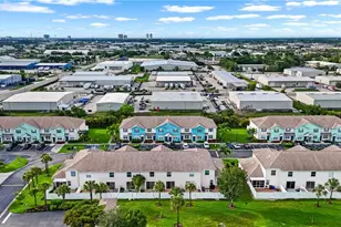3647 Pine Oak Cir, Fort Myers, FL 33916 - Photo 17