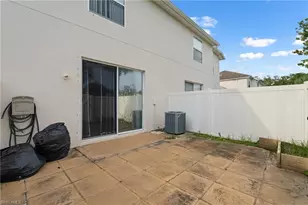 3647 Pine Oak Cir, Fort Myers, FL 33916 - Photo 15