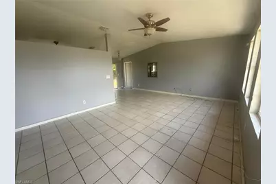 706 SW 31st St, Cape Coral, FL 33914 - Photo 3