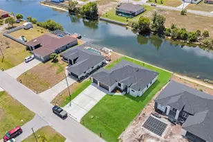 318 NW 9th St, Cape Coral, FL 33993 - Photo 41