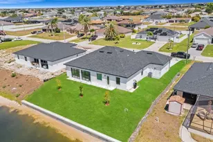 318 NW 9th St, Cape Coral, FL 33993 - Photo 45