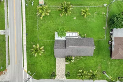 1007 Wilshire Dr, Fort Myers, FL 33919 - Photo 27