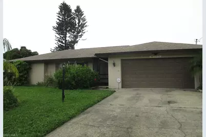 841 SE 41st St, Cape Coral, FL 33904 - Photo 1