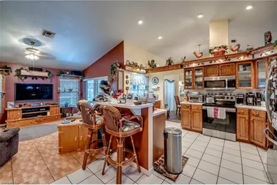 4600 SW 5th Pl, Cape Coral, FL 33914 - Photo 27