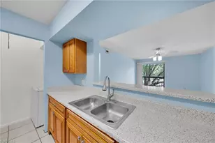 2885 Winkler Ave, Fort Myers, FL 33916 - Photo 9