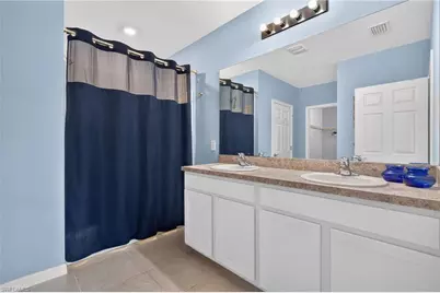 2547 Village Of Entrada St, Cape Coral, FL 33909 - Photo 17