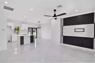 3013 39th St SW, Lehigh Acres, FL 33976 - Photo 3
