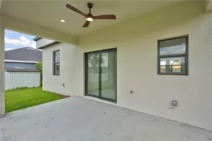 3013 39th St SW, Lehigh Acres, FL 33976 - Photo 21
