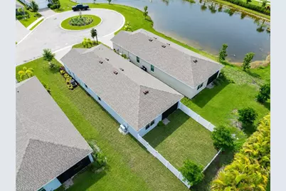 2872 Star Coral Dr, North Fort Myers, FL 33903 - Photo 3