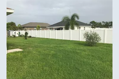1427 NE 43rd Ln, Cape Coral, FL 33909 - Photo 15