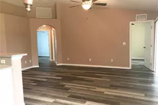 1427 NE 43rd Ln, Cape Coral, FL 33909 - Photo 3