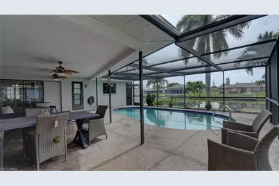 237 SE 20th Ct, Cape Coral, FL 33990 - Photo 31