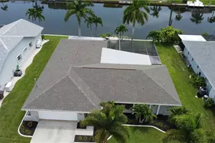 237 SE 20th Ct, Cape Coral, FL 33990 - Photo 3