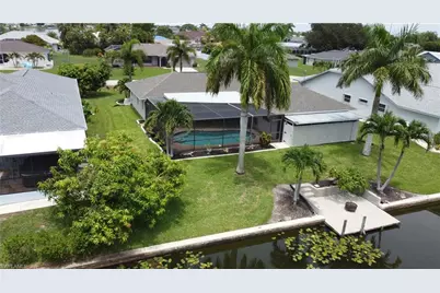 237 SE 20th Ct, Cape Coral, FL 33990 - Photo 37