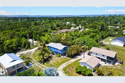 7160 Guava Ave, Bokeelia, FL 33922 - Photo 19