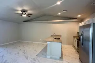 3418 SW 17th Ave, Cape Coral, FL 33914 - Photo 5