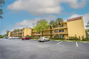 1083 Forest Lakes Dr, Naples, FL 34105 - Photo 1