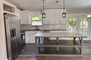 507 SW 19th Ln, Cape Coral, FL 33991 - Photo 9
