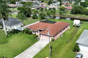 712 Fargo Dr, Fort Myers, FL 33913 - Photo 5