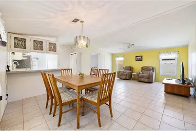 370 Nicklaus Blvd, North Fort Myers, FL 33903 - Photo 17