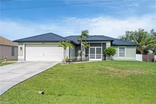300 NW 22nd Pl, Cape Coral, FL 33993 - Photo 1