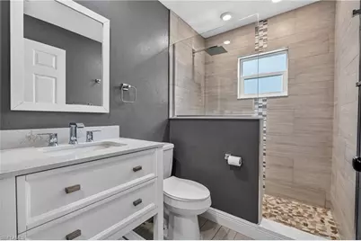 300 NW 22nd Pl, Cape Coral, FL 33993 - Photo 15
