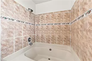 302 NW 5th Terrace, Cape Coral, FL 33993 - Photo 29