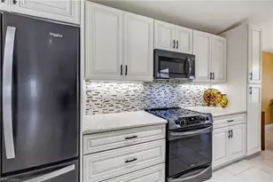 14066 Castle Hill Way, Fort Myers, FL 33919 - Photo 13