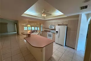 22 SE 14th Ct, Cape Coral, FL 33990 - Photo 23