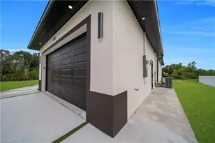 731 La Plata Ave, Lehigh Acres, FL 33974 - Photo 5