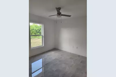 3437 Katherine St, Fort Myers, FL 33916 - Photo 9