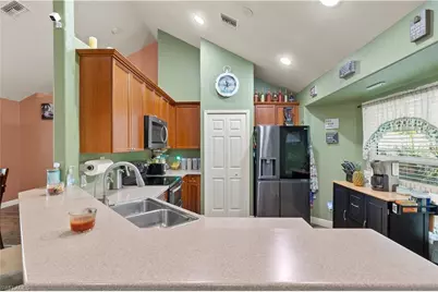 4308 NE 21st Ave, Cape Coral, FL 33909 - Photo 5