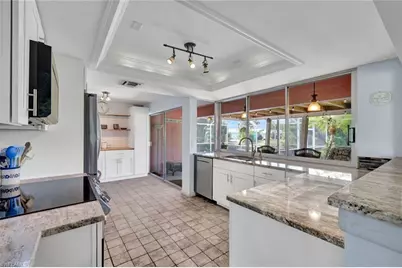 4232 SE 8th Pl, Cape Coral, FL 33904 - Photo 3