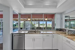 4232 SE 8th Pl, Cape Coral, FL 33904 - Photo 5