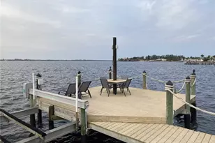 252 Bayshore Dr, Cape Coral, FL 33904 - Photo 27