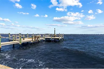 252 Bayshore Dr, Cape Coral, FL 33904 - Photo 23