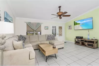 201 SE 28th Ter, Cape Coral, FL 33904 - Photo 21