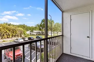 9540 Green Cypress Ln, Fort Myers, FL 33905 - Photo 25