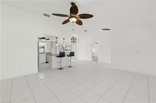 1944 Country Club Blvd, Cape Coral, FL 33990 - Photo 5