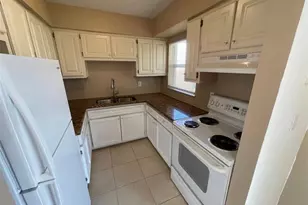 129 Stetson St, Lehigh Acres, FL 33936 - Photo 3